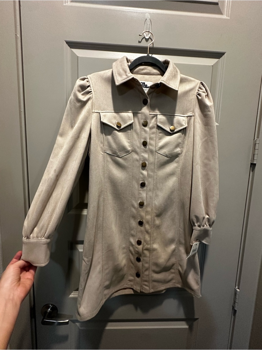 Stylish Cream Button-Front Shirt Dress - Picture 2 of 7